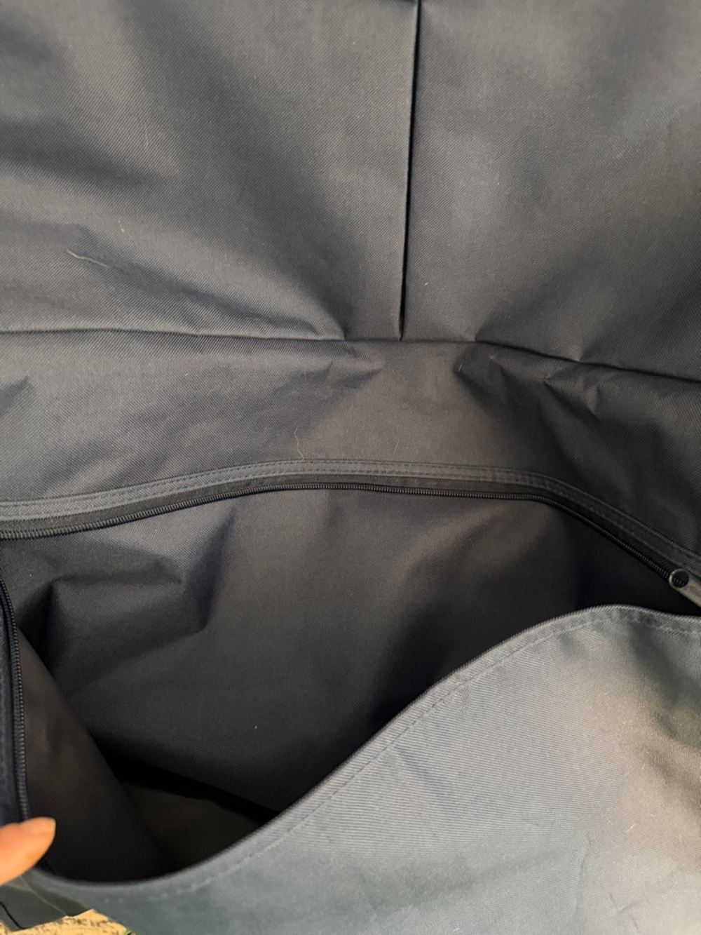 NWT 45” WallyBag Garment Bag with shoe compartment - Picture 3 of 6